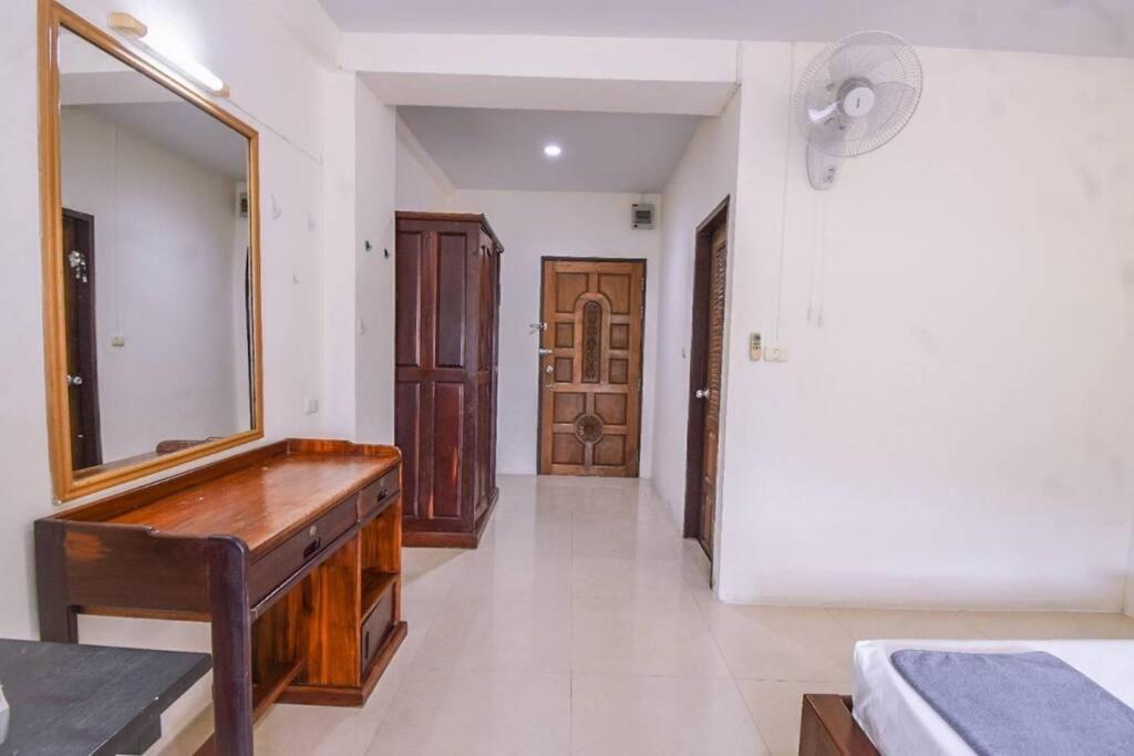 We Residence Pattaya Extérieur photo
